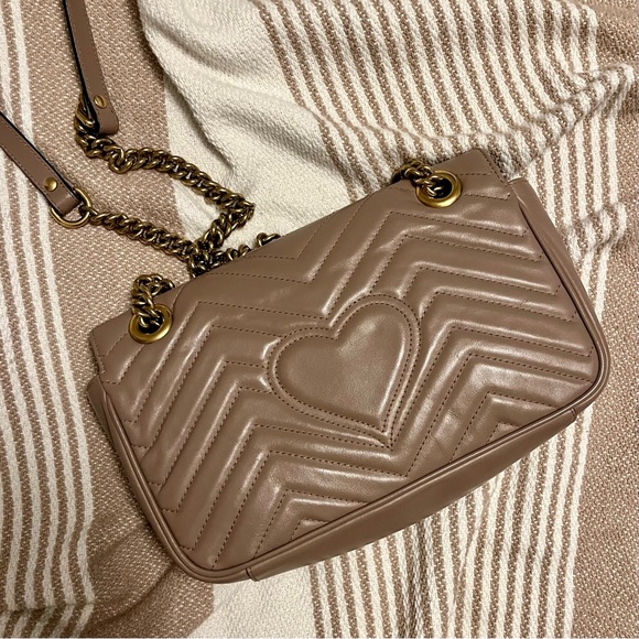 GG MARMONT SMALL SHOULDER BAG - Picture 8 of 12